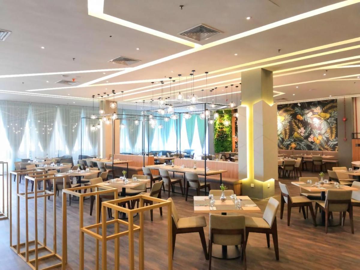 Austin Park Hotel Джохор-Бару Екстер'єр фото